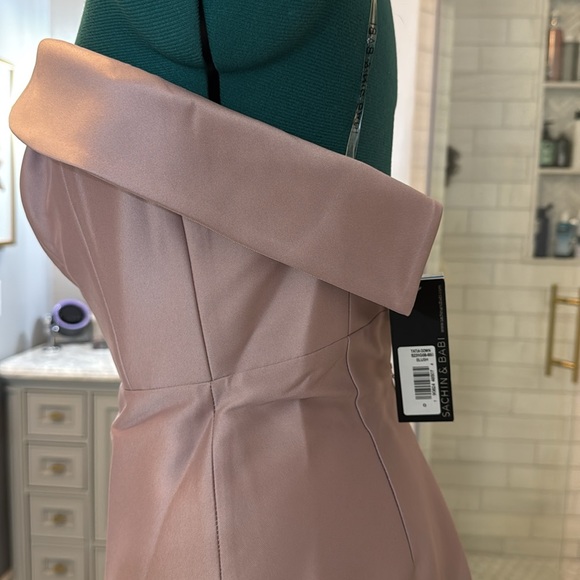 SACHIN & BABI Tatia Gown NWT - Blush - Picture 6 of 9